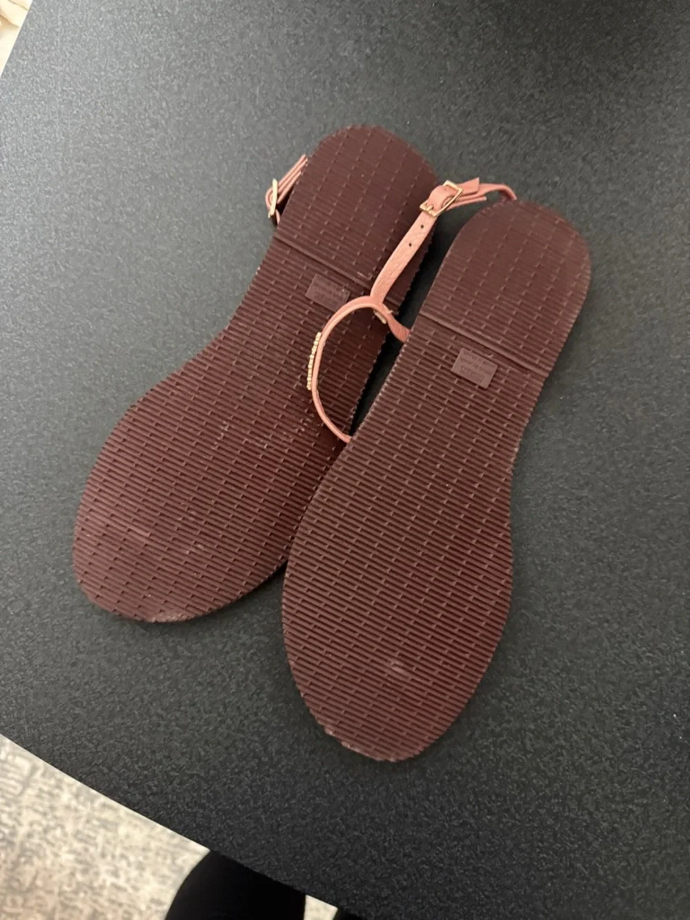 Havaianas Pink T-Strap Sandals with Gold Bead Accents - Picture 2 of 3